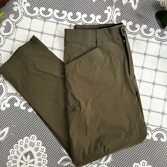 Orvis Other - Orvis Men’s Performance Stretch Cargo Pants 34x30 - Olive Green